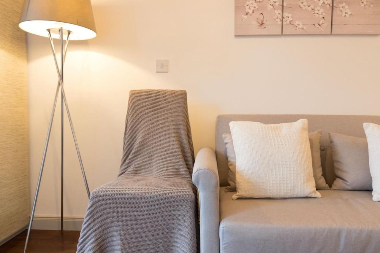 Beautiful 2 Bedroom Property In Borough London Luaran gambar