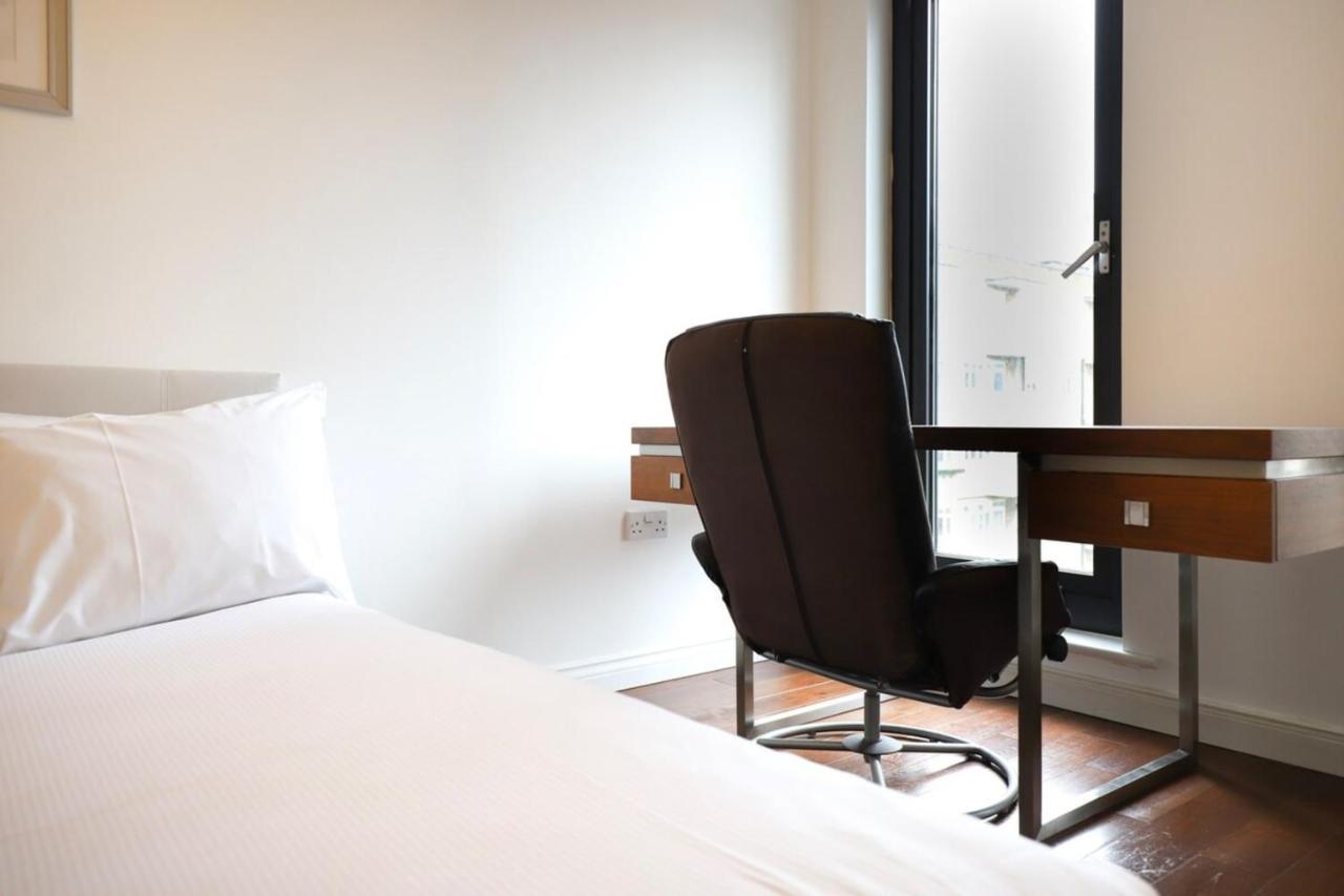 Beautiful 2 Bedroom Property In Borough London Luaran gambar