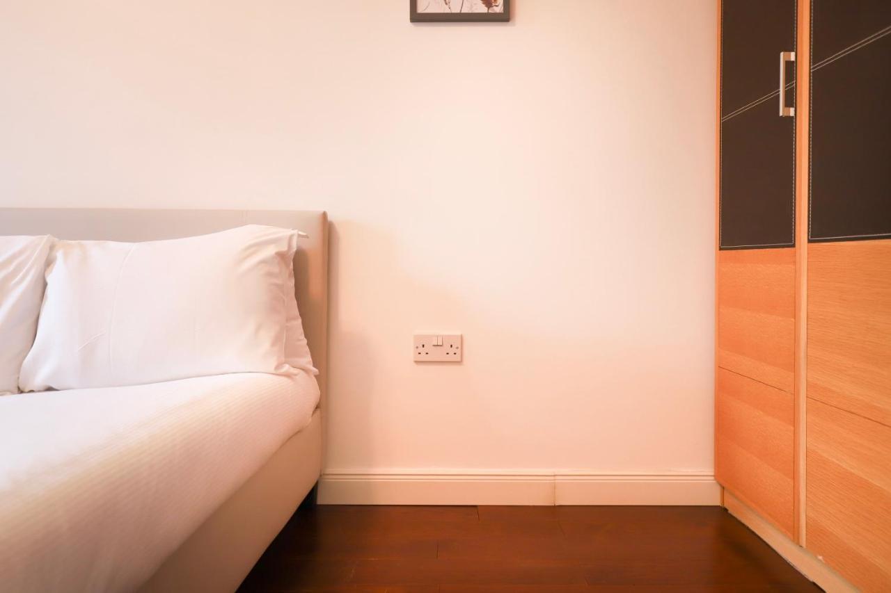 Beautiful 2 Bedroom Property In Borough London Luaran gambar